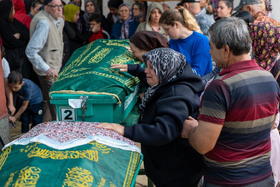 Anne, baba ve oğullarına yürek burkan veda
