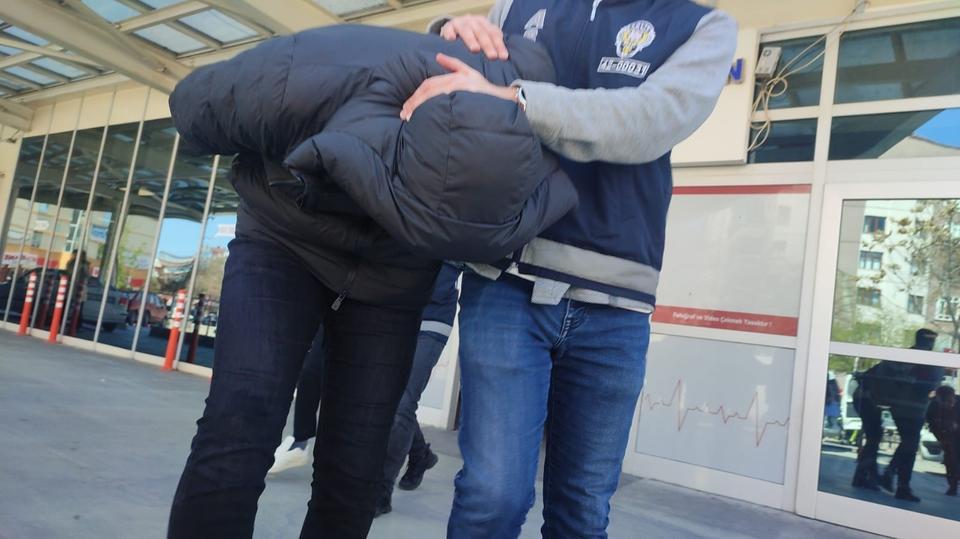 KONYA'DA KADIN HASTALARLA İLGİLİ YORUMLAR YAPAN DOKTORLAR ADLİYEYE SEVK EDİLDİ