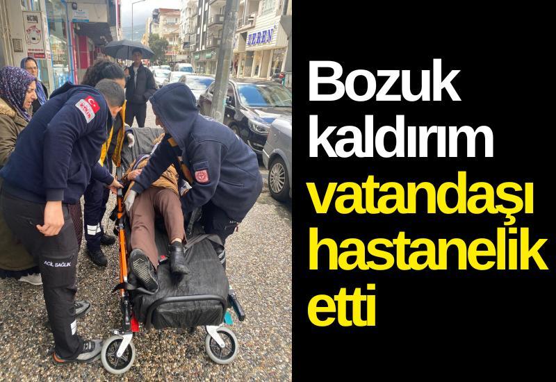Bozuk kaldırım vatandaşı hastanelik etti