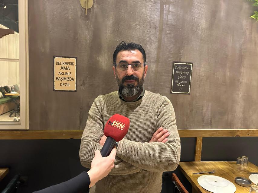 Aydın’ın Efeler ilçesinde yaklaşık iki yıl önce hizmete açılan Ah-Sen Yeni Nesil Meyhane, eğlencenin tek adresi. Aydın’da ilk ve tek olarak hizmete başlayan Ah-Sen Yeni Nesil Meyhane, nezih ortamıyla eğlenmek isteyenleri en iyi şekilde ağırlıyor.
