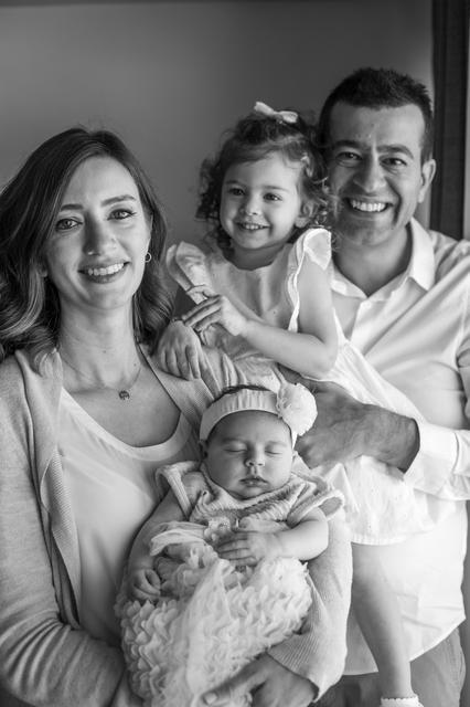 KADIN DOĞUM UZMANI MEHMET REŞİT ASOĞLU, KENDİ EŞİNE TÜP BEBEK TEDAVİSİ UYGULADI VE BEBEK SAHİBİ OLDU TÜP BEBEK UZMANI, AMERİKALI EŞİNE TEDAVİ UYGULADI VE BEBEK SAHİBİ OLDU