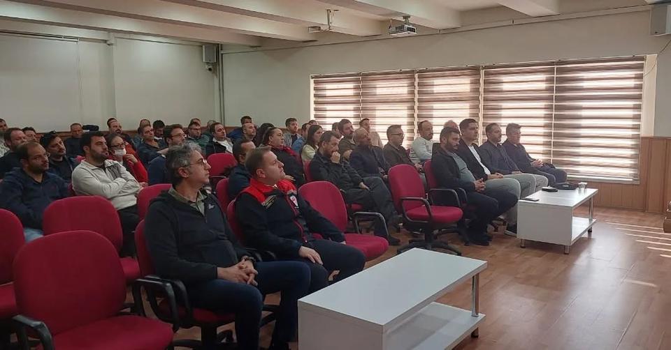 AYDIN'DA VETERİNER HEKİMLERE 'ŞAP HASTALIĞI' EĞİTİMİ VERİLDİ