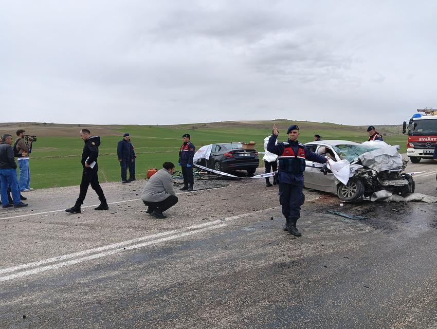 ANKARA'DA TRAFİK KAZASINDAKİ ÖLÜ SAYISI 6'YA YÜKSELDİ