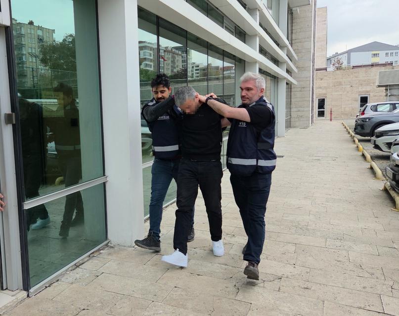Firari katil Türkiye'ye getirildi
