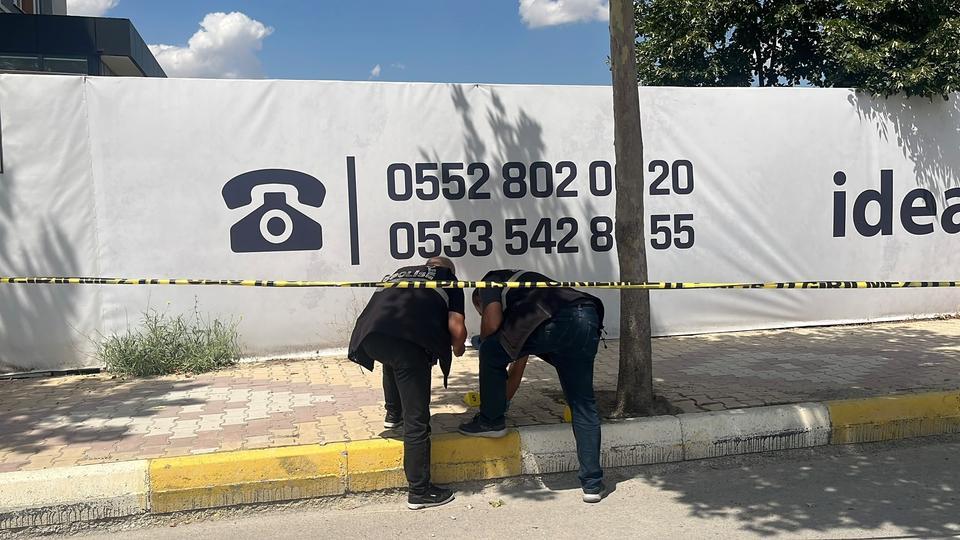 ÇORUM'DA AKRABALAR ARASINDA 'KIZ KAÇIRMA' KAVGASI: 1'İ AĞIR 4 YARALI