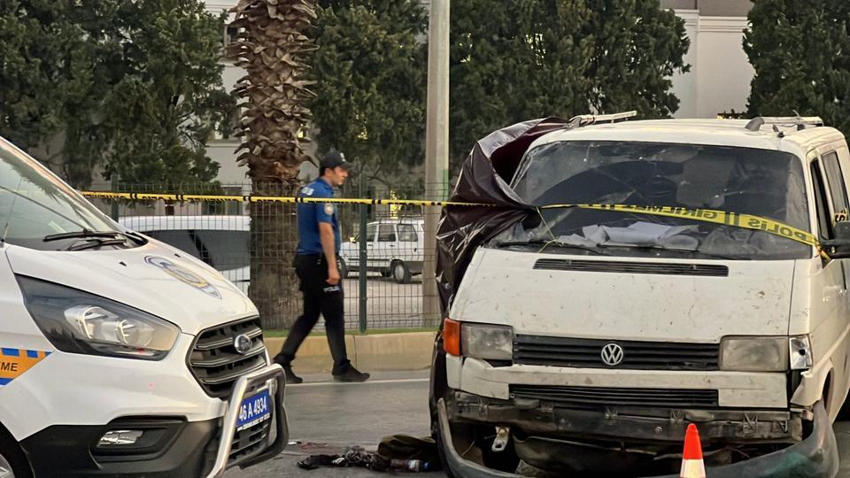 Doğu Çevre Yolu'nda kaza: 1 ölü, 2 yaralı