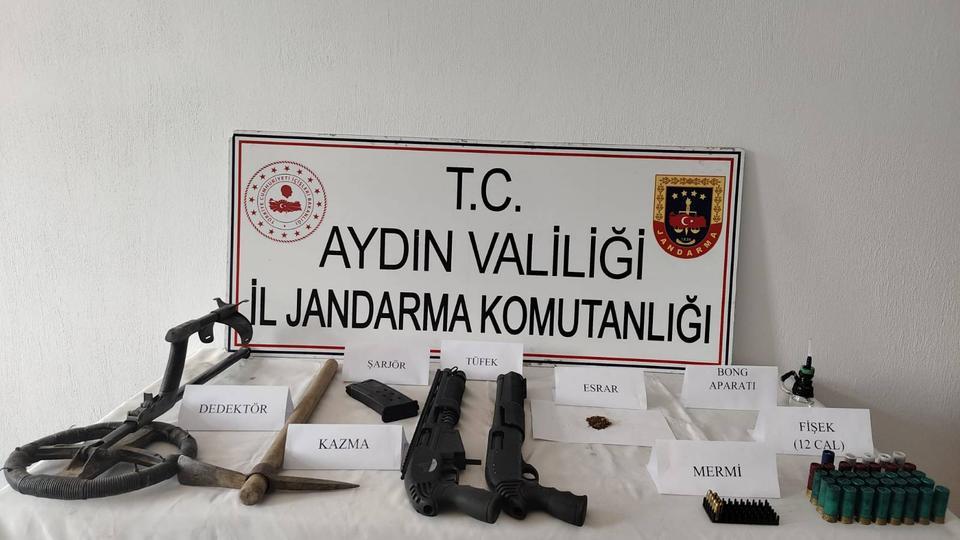 Köşk'te icra tahliyesinde suç unsurları yakalandı