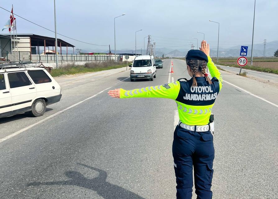 Aydın’da  Mikro İHA ile trafik denetimi yapıldı