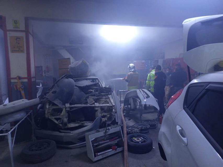 Tamircideki yangın söndürüldü