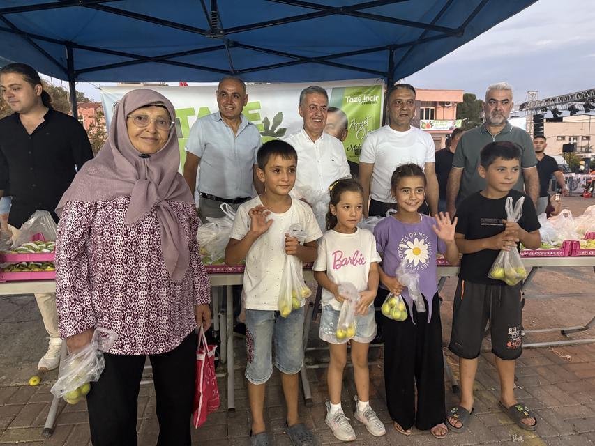 Buharkent’te 1 ton incir dağıtıldı