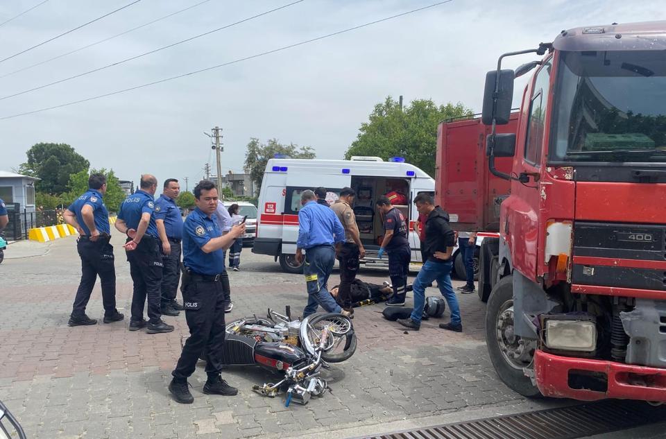 Aydın’da tır ile motosiklet çarpıştı: 1 yaralı