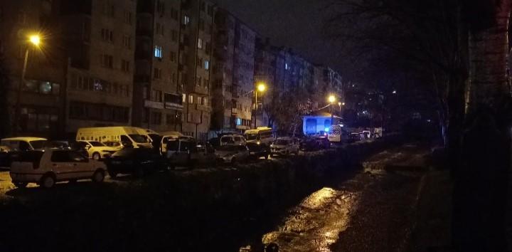 Gece saatlerinde şüpheli ölüm: Köprü altında hareketsiz bulundu