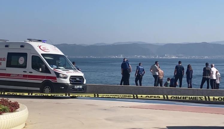 Sahilde peş peşe cansız bedenleri bulundu! 3'ünün kardeş olduğu ortaya çıktı