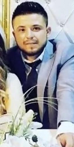 Zeytin satıcısı araçta ölü bulundu