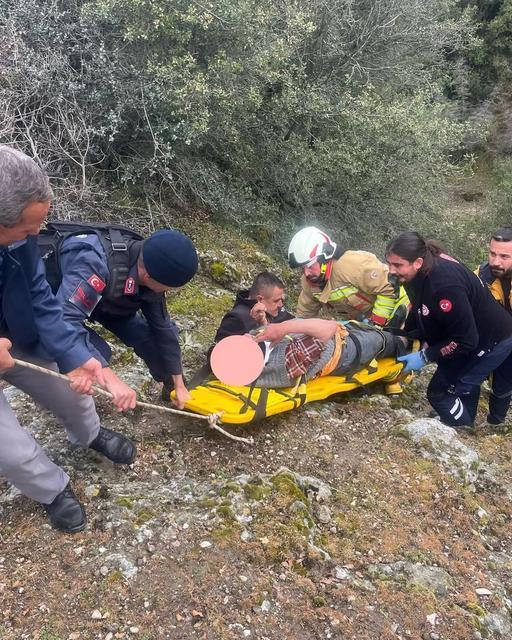 Selendi'de uçurumdan yuvarlanan zihinsel engelli adam yaralandı