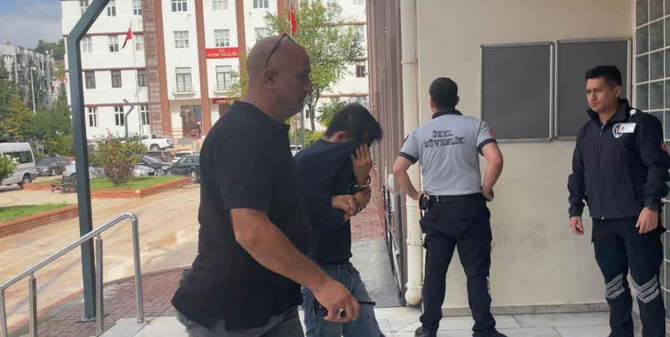 Aydınlı genç yakayı ele verdi