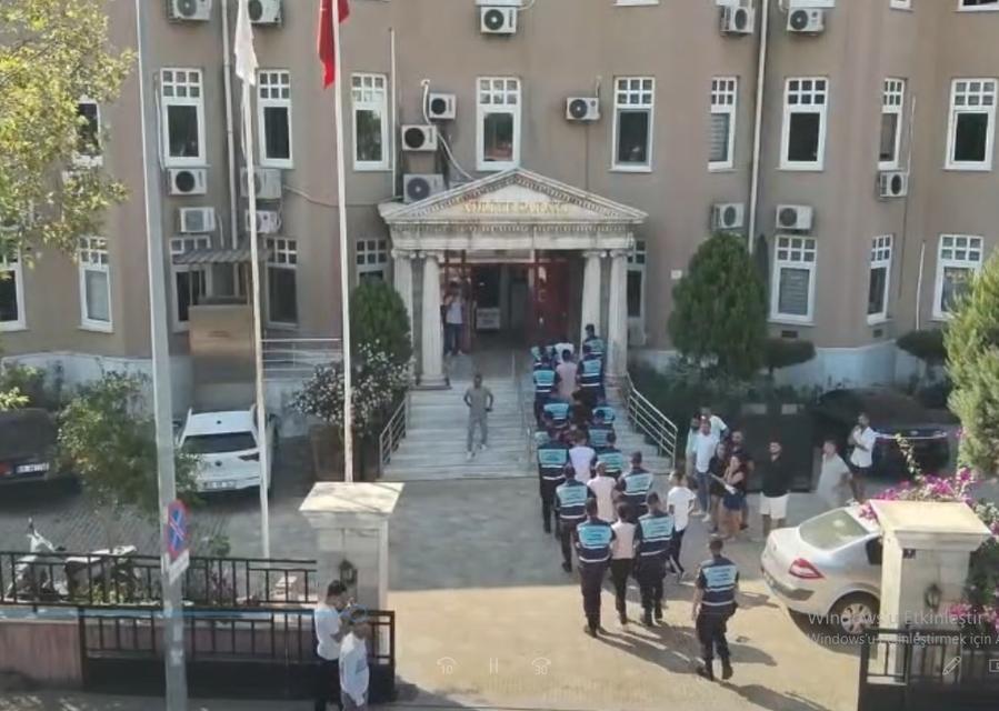 Aydın’da 3 ilçeye eş zamanlı operasyon