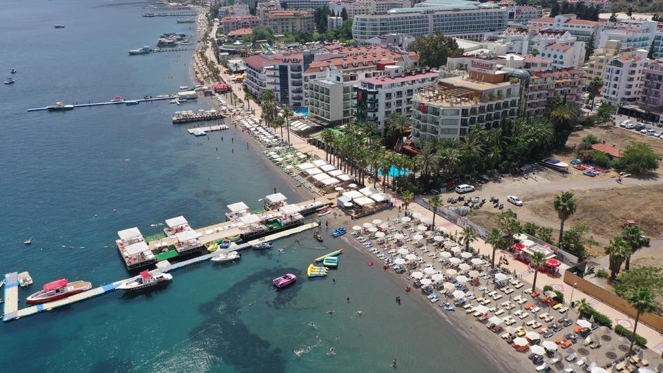 Marmaris turizmi sezona dolulukla veda ediyor