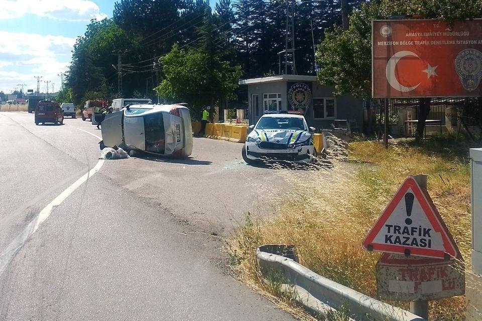Otomobil takla attı: 7 yaşındaki çocuk hayatını kaybetti