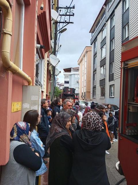 Kombi patlaması korkuttu