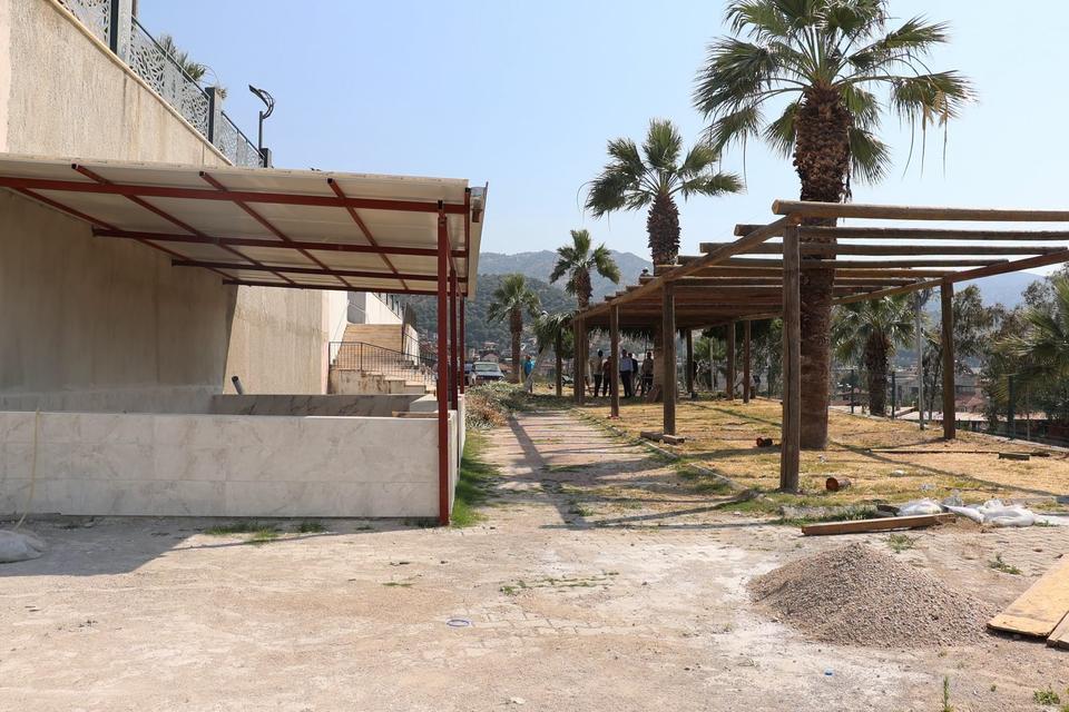 KOÇARLI'DA MİLLET BAHÇESİ'NE YENİ CEMİYET ALANI