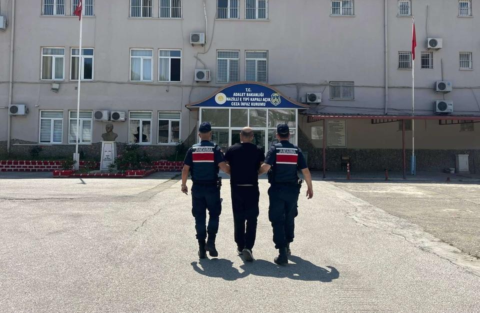 Aydın’da 3 yıllık firari bağ evinde yakalandı