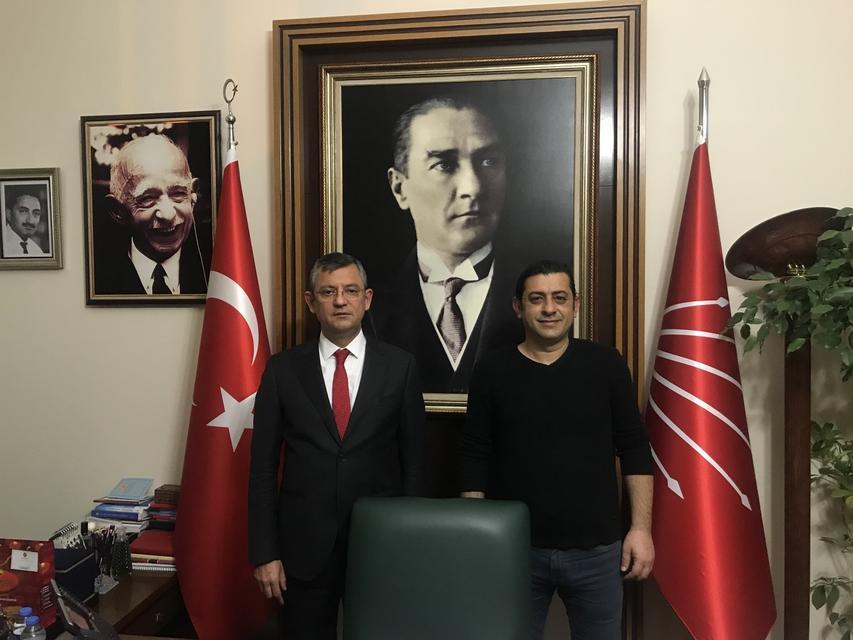 Özgür Özel'in yakın arkadaşı da gözaltına alındı