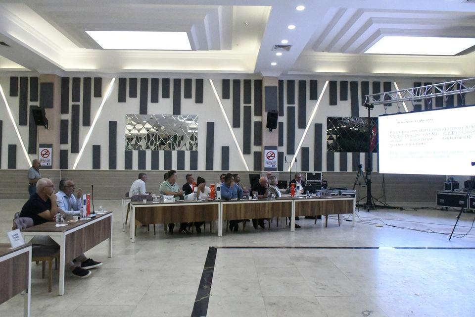 Kuşadası’nda 20 yılda 30 bin dönüm tarım alanı azaldı