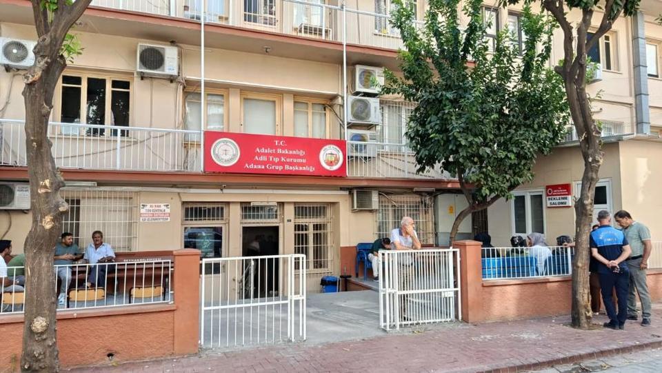 Sokak ortasında silahlı saldırı: 1 ölü