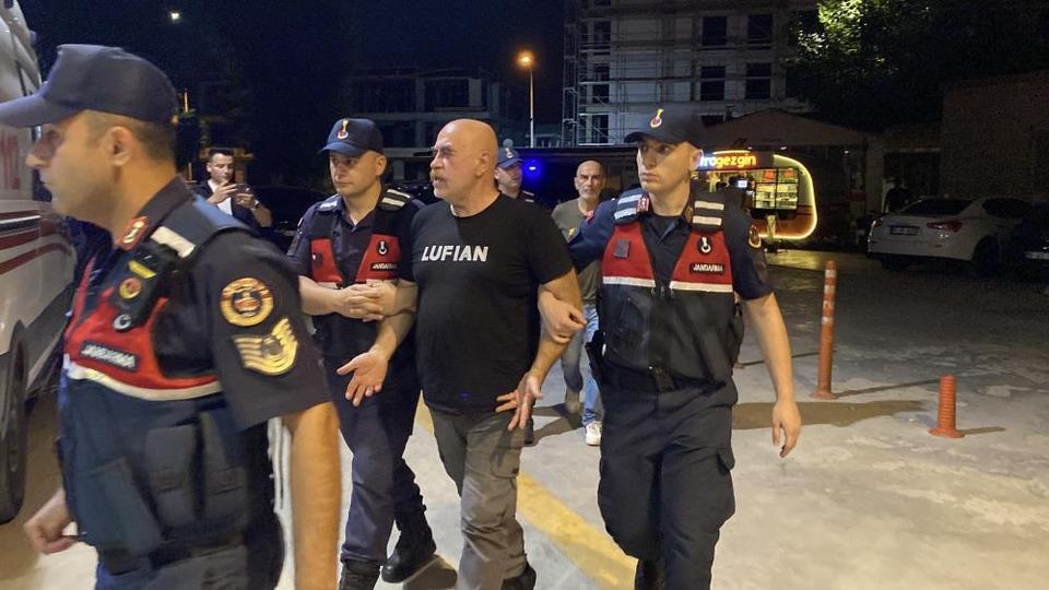 Ünlü yönetmen ve kardeşi uyuşturucu operasyonunda gözaltına alındı