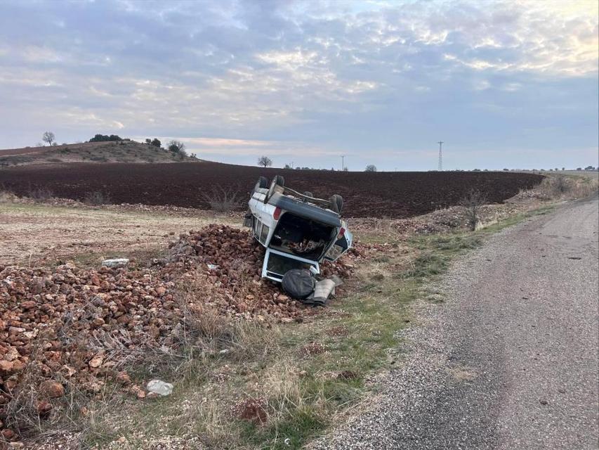 Güvenlik korucusunun aracı takla attı: 1 yaralı