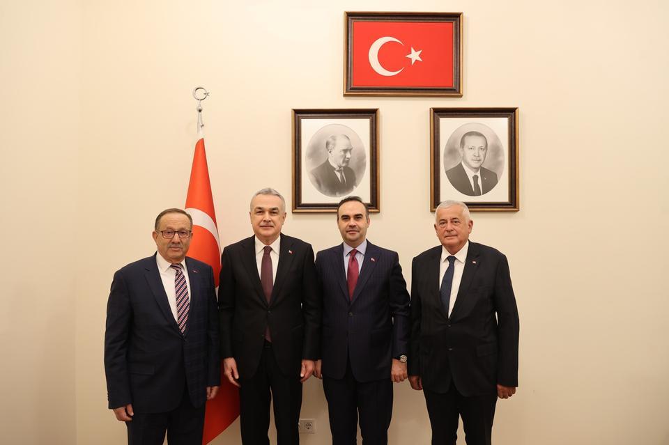 Aydın Ticaret Borsası'ndan Bakan Kacır’a ziyaret