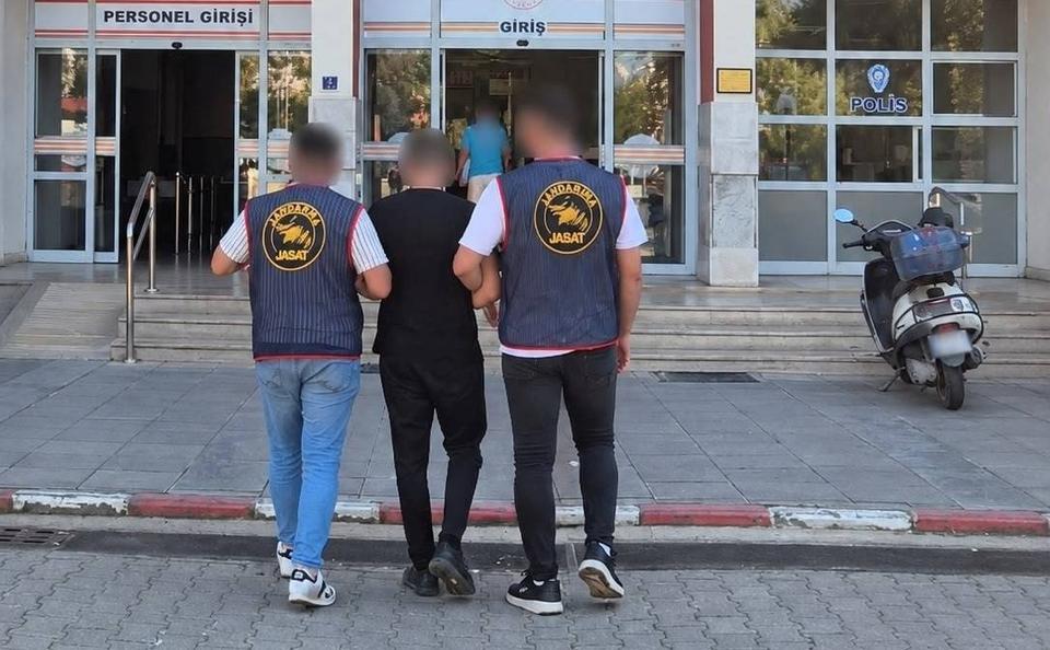 Aydın'da 21 yıl 2 ay hapis cezasıyla aranan hükümlü yakalandı