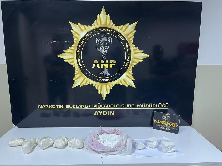 Aydın’da narkotik operasyonu: Tam 2 kilo 889 gram kokain ele geçirildi