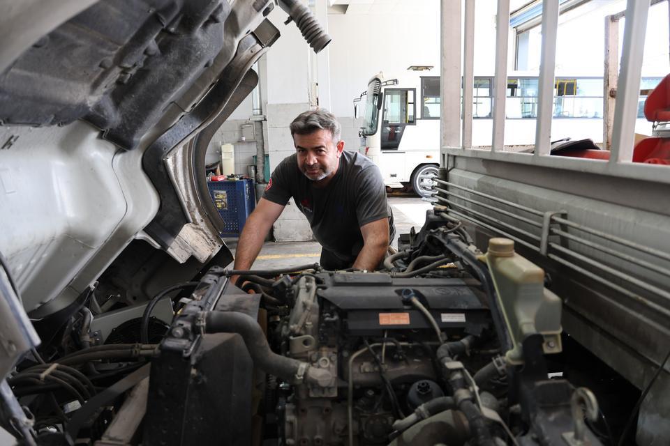 AYDINLI BUNALTICI SICAĞI İŞ KAPISI OLDU AYDINLILARI BUNALTICI SICAKTAN KURTARMAK İÇİN EKİP KURDU