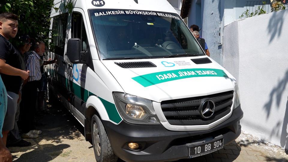 Düğün günü ölüm haberi geldi; beyaz gelinlik giyecekti, kefen giydi