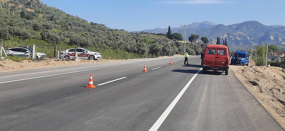 Aydın’da “Yol Güvenliği” operasyonu: 2 araç trafikten men edildi