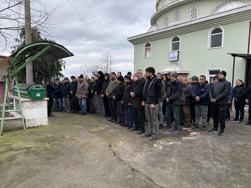 ANNESİNİ ÖLDÜREN ŞAHIS TUTUKLANDI