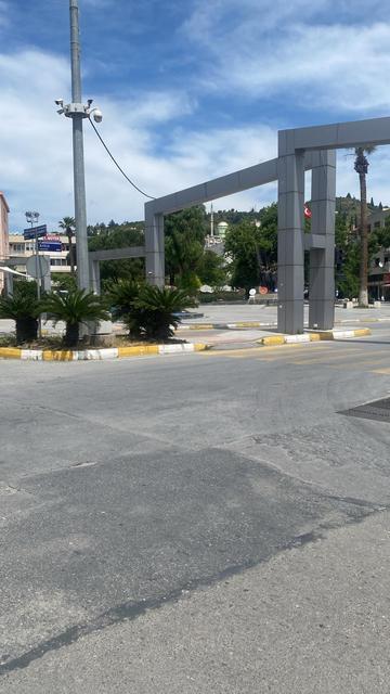 Çerçioğlu Söke'de bayrak süslemesi yapmadı, santral kilitlendi