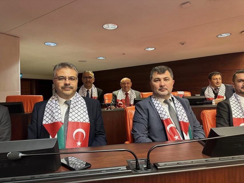 Özmen'den Filistin'e destek