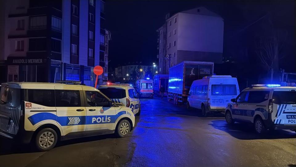 Baba-oğul cinayete kurban gitti