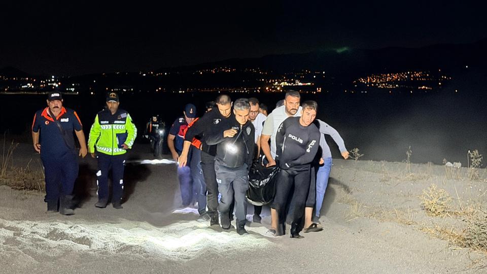 İlk dersin ardından kayıp öğretmenin cansız bedenine ulaşıldı