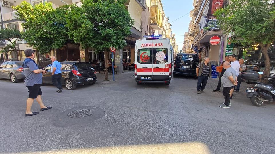 OTOMOBİL İLE MOTOSİKLET ÇARPIŞTI: 1 YARALI