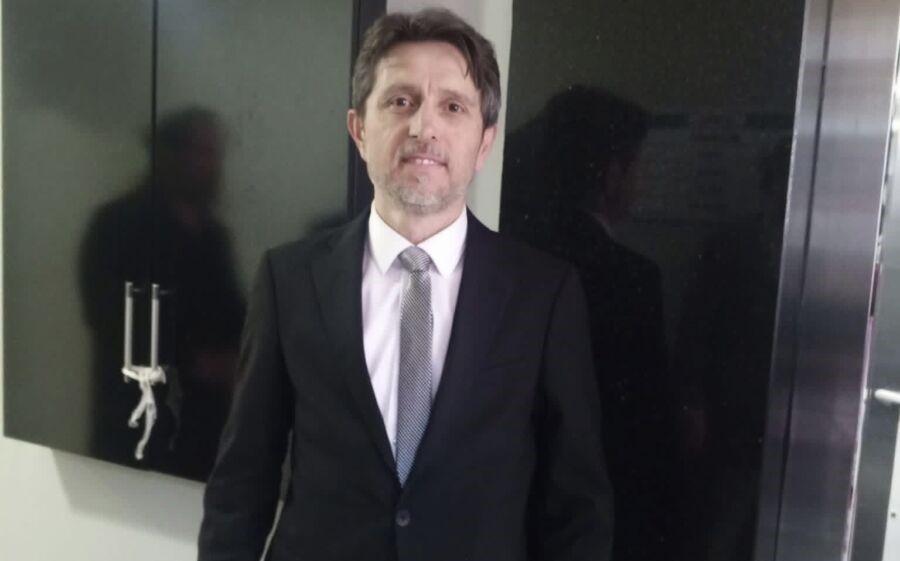 Seçimi 1 oy farkla kazandı