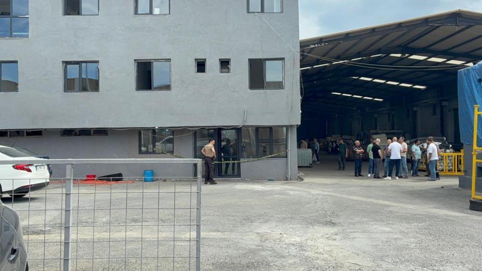 Fabrikada kanlı hesaplaşma: 1 kişi öldü, 1 kişi yaralandı