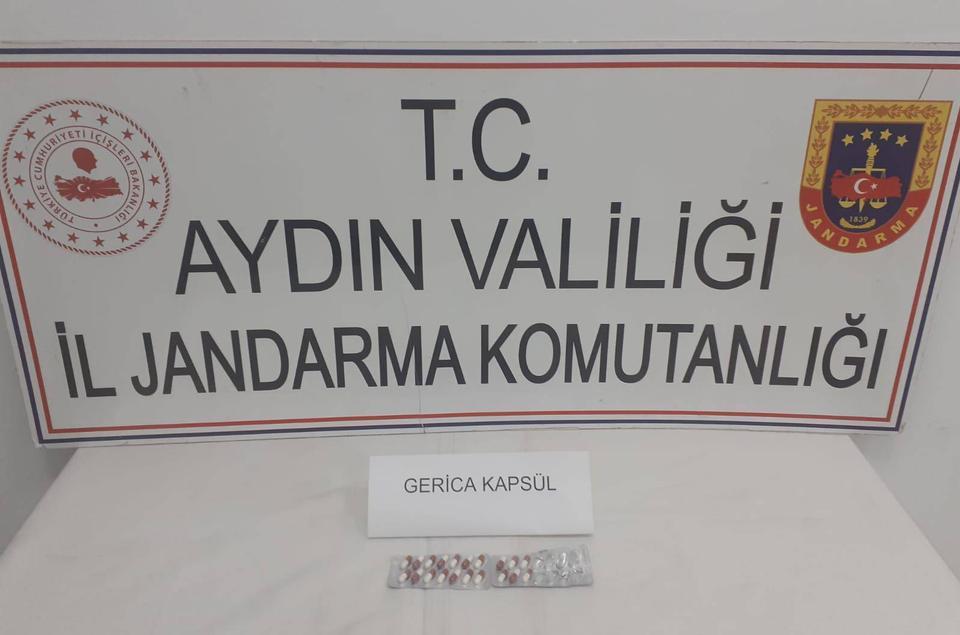 Aydın’da şüpheli araçtan uyuşturucu çıktı: 5 gözaltı