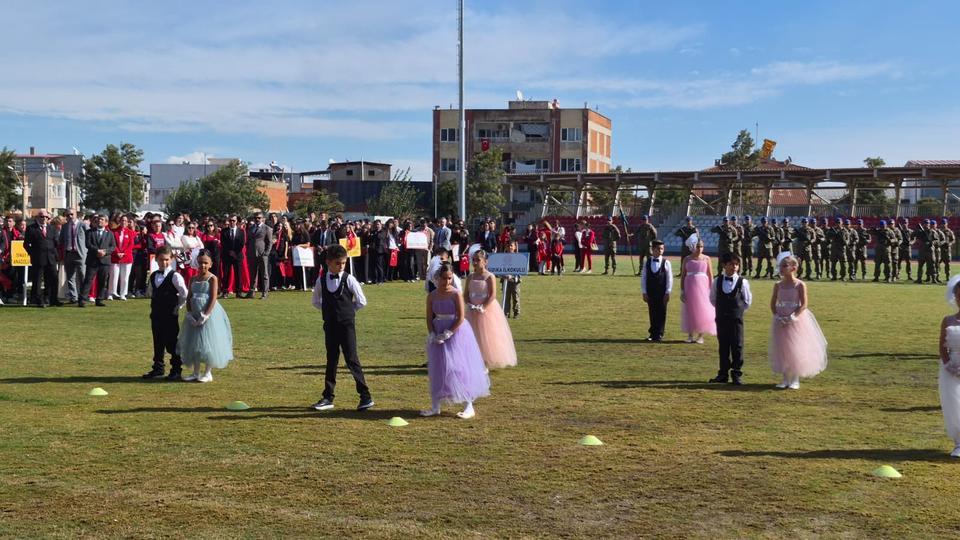 Söke’de Cumhuriyet coşkusu yıllar sonra yeniden stadyuma taşındı