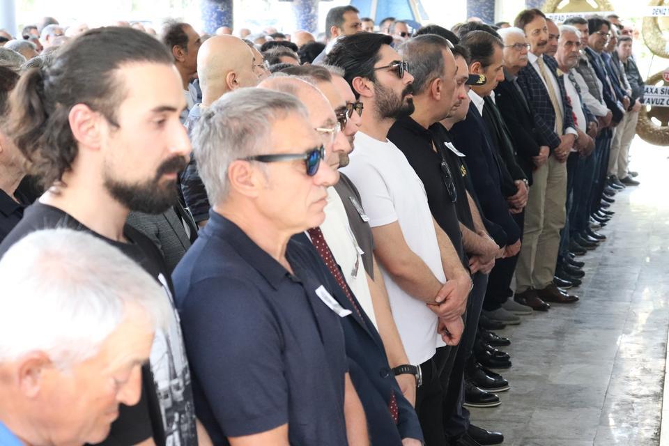 ERSUN YANAL'IN BABASI SON YOLCULUĞUNA UĞURLANDI