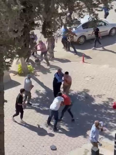 Adliye önünde kavga: 30 yaralı