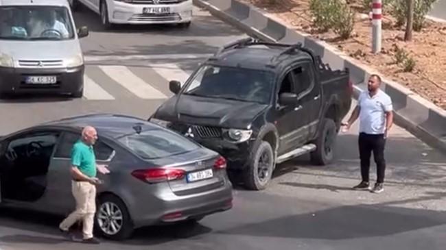 Maddi hasarlı trafik kazası